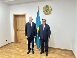 Заместитель министра иностранных дел РК принял Президента Тюркской академии