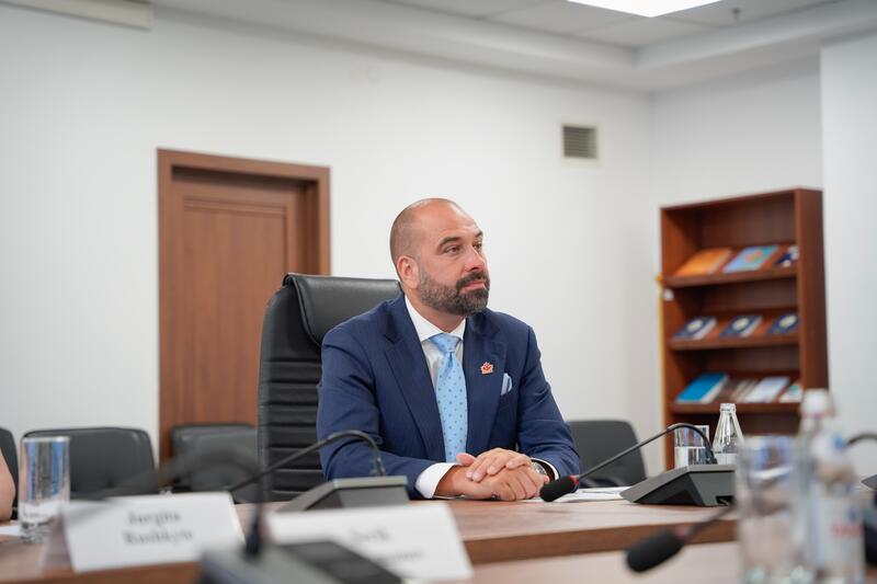 Казахстанско-канадское партнерство в науке и образовании: определены новые направления взаимодействия