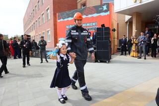 В Костанайской области открылась уникальная школа на 1200 мест.