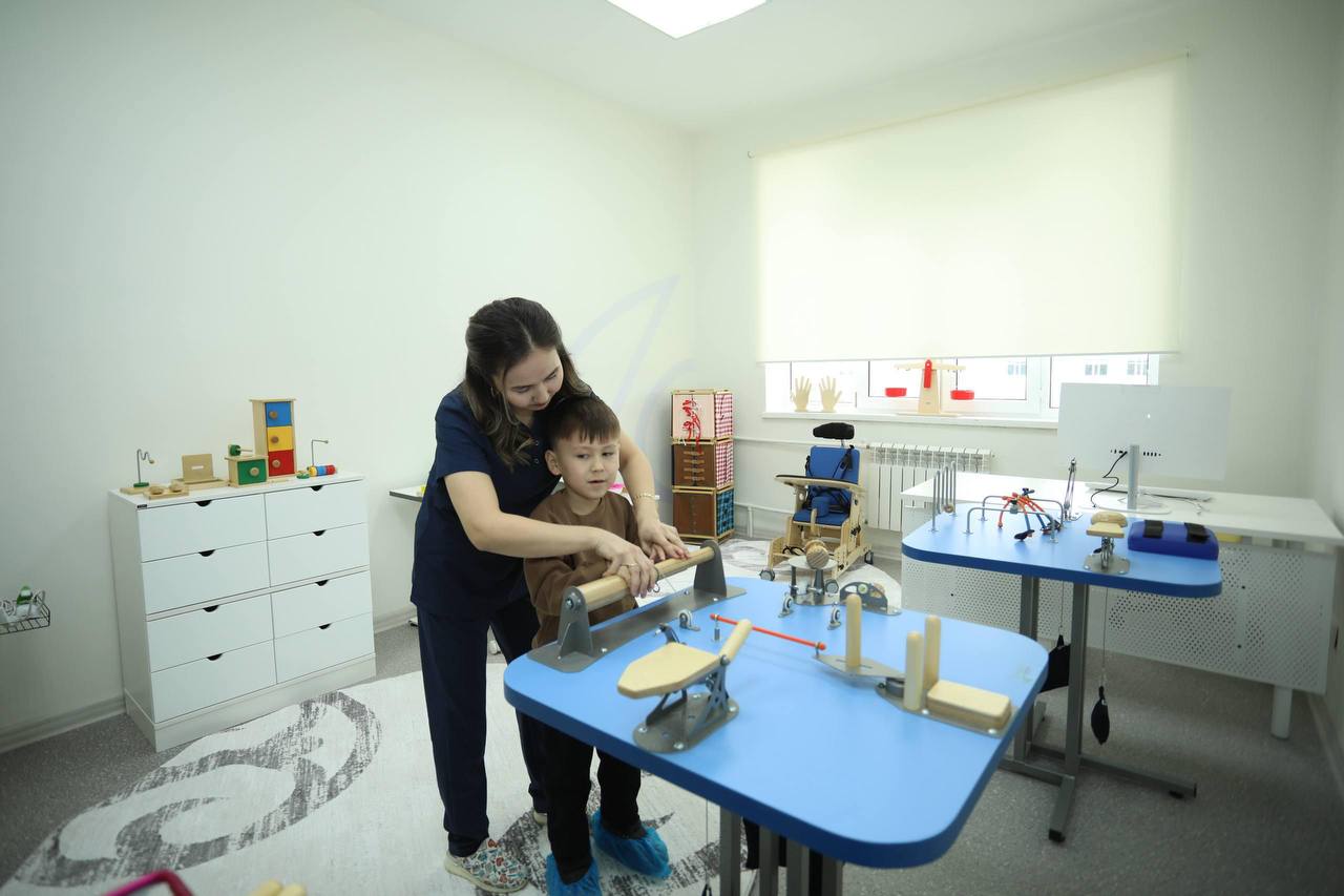 В Жанаозене состоялось техническое открытие реабилитационного центра для детей с особыми потребностями