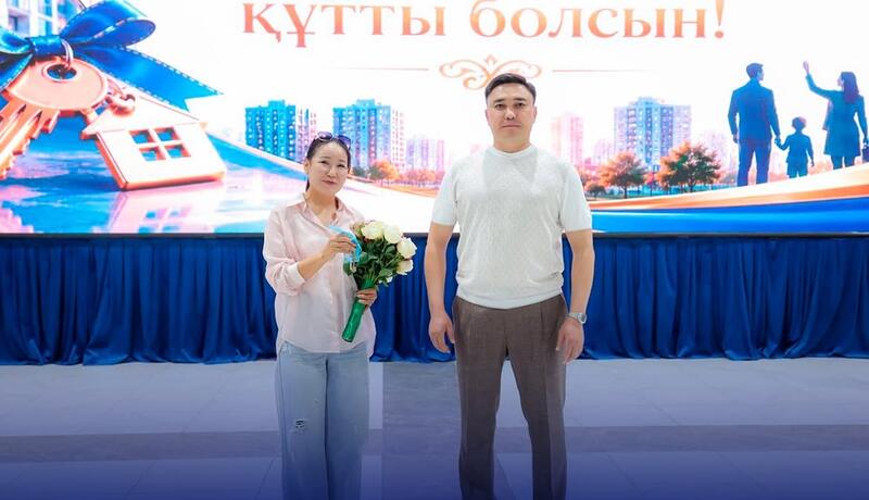 В ШЫМКЕНТЕ 30 СЕМЕЙ ПОЛУЧИЛИ КЛЮЧИ ОТ НОВЫХ КВАРТИР