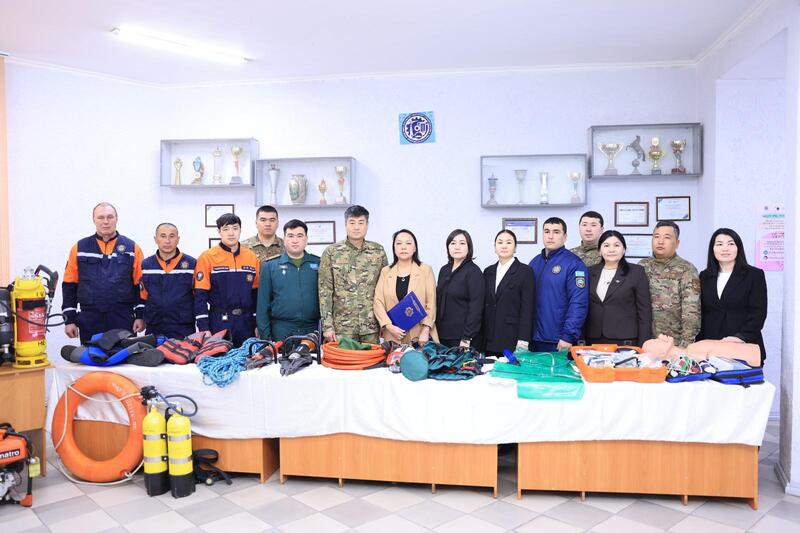 Спасатели МЧС Казахстана провели масштабный месячник Гражданской обороны