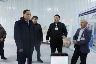 Рабочая поездка в Таласский район: пищевая промышленность, транспорт, соцобъекты