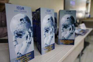 Интеграцию ИИ в учебный процесс и оценивание учащихся обсудили на форуме педагогов в Астане