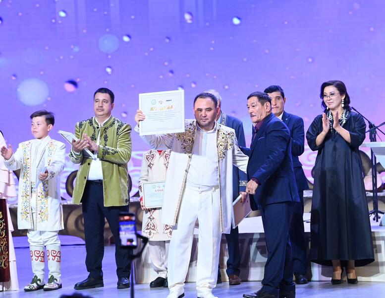 Жетісу мен Сыр өнерпаздарының дәстүрлі сайысы