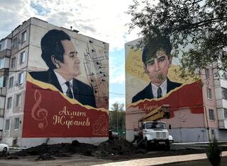 В Хромтау на улице Братьев Жубановых появились муралы и началось благоустройство пешеходной зоны