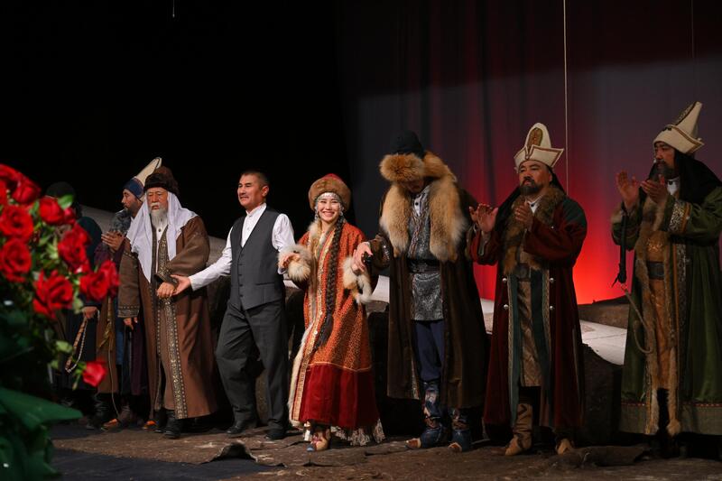 В Шымкенте был показан спектакль «Абай айтқан «Еңлік-Кебек»