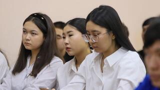 В ВКО со студентами провели беседу по инициативе «Таза Қазақстан»