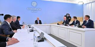 Президент Касым-Жомарт Токаев провел совещание по вопросу уборочной кампании