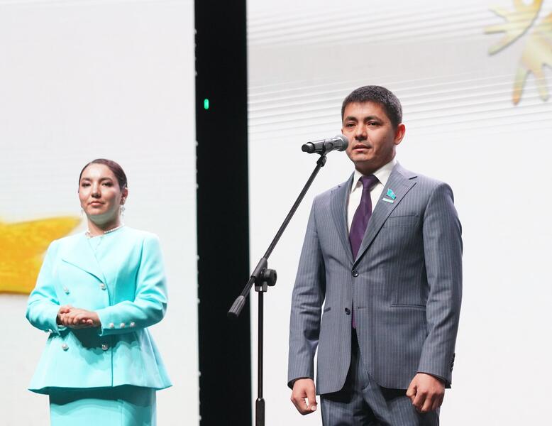 В ТУРКЕСТАНЕ СОСТОЯЛАСЬ ПРЕМЬЕРА МЮЗИКЛА «СВЕТ» НОВОГО ИНКЛЮЗИВНОГО ТЕАТРА «ДАРА ҰРПАҚ»