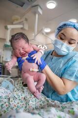 25 октября – День Республики: в Казахстане за сутки родилось 709 детей