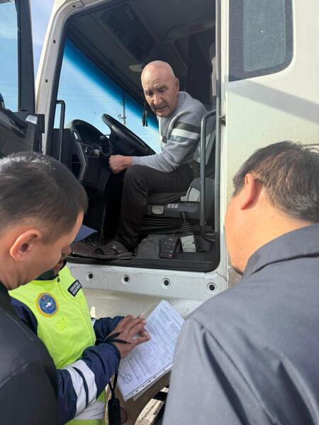 В Туркестанской области приняты меры по стабилизации цен на нефтепродукты и предотвращению незаконных перевозок