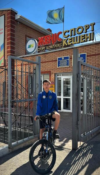 «Таза Қазақстан»: столичные спортсмены провели челлендж «Один день без автомобилей»