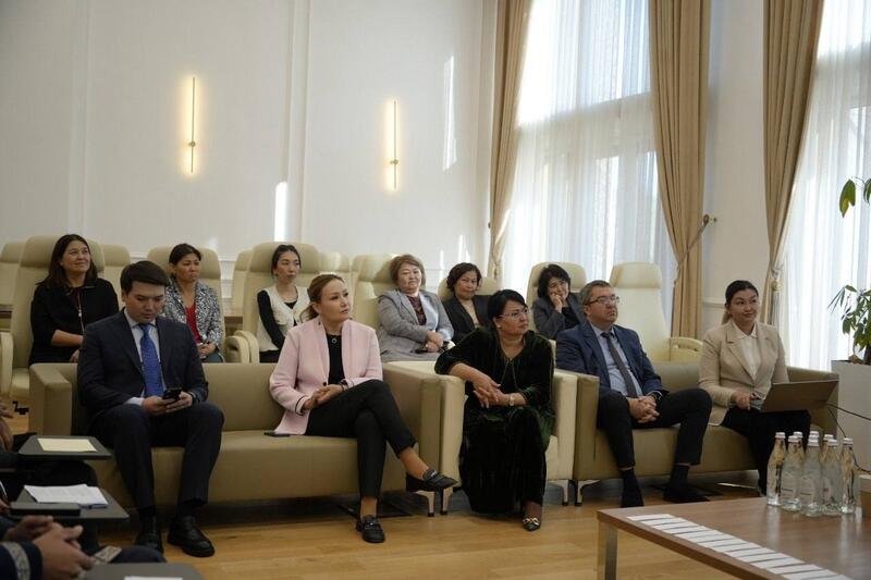 В Конституционном Суде состоялся конкурс «Тіл шебері» среди молодых сотрудников
