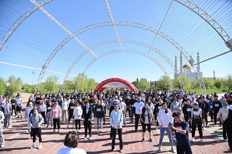 В Актобе прошёл массовый забег «Жубанов RUN», посвящённый 100-летию Алии Молдагуловой
