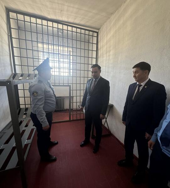 Омбудсмен посетил учреждение № 62 в Жезказгане