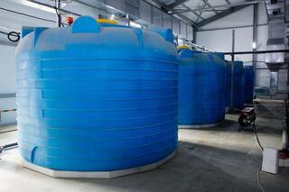 Аким области ознакомился с работой фильтровальной станции №5 в селе Береке