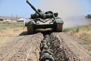 На полигоне «Дарбаза» новобранцы прошли боевое крещение