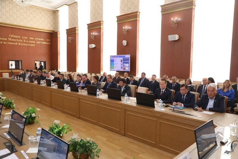 В Карагандинской области звание почётного гражданина будут присваивать по-новому