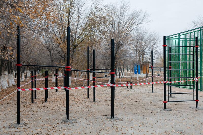 Бюджет народного участия: в Атырау строятся игровые и спортивные площадки