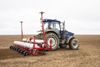 В Жамбылском районе расширяют посевные площади за счёт пастбищных земель
