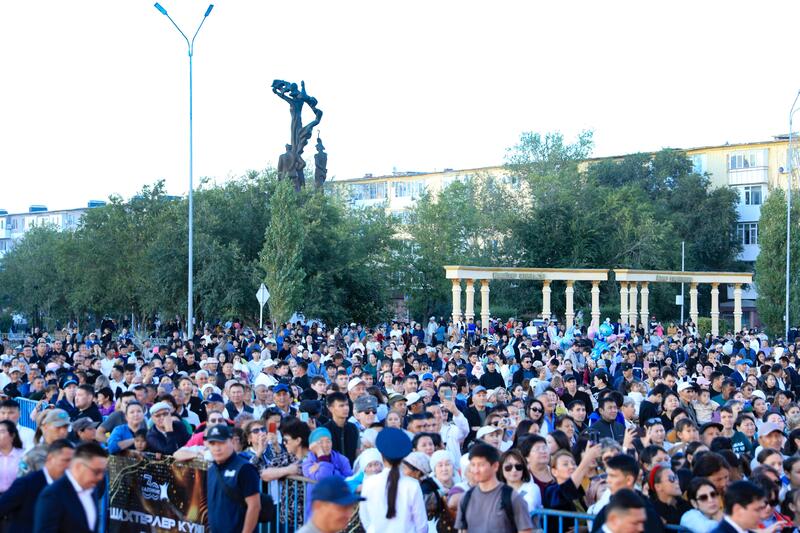 Год рабочих профессий: шахтёрам вручили государственные награды