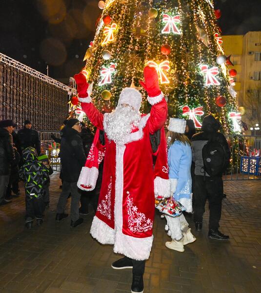 Глава региона поздравил жителей и гостей города с праздником