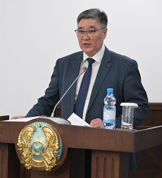 В Павлодарской области обсудили реализацию проектов по ремонту и строительству дорог в 2026 году