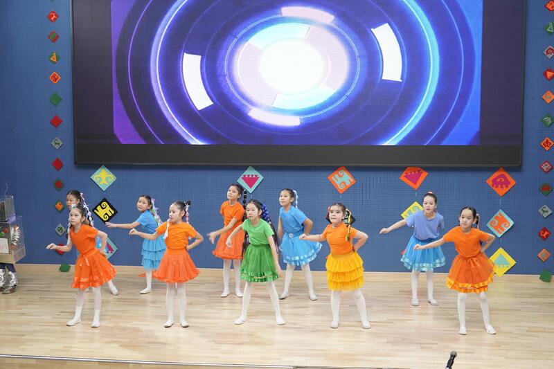 «Интеграция современных лабораторных комплексов и STEAM»: в столице прошел Республиканский научно-практический семинар