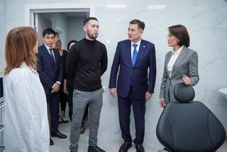 Министр здравоохранения и аким ВКО посетили ряд медицинских объектов