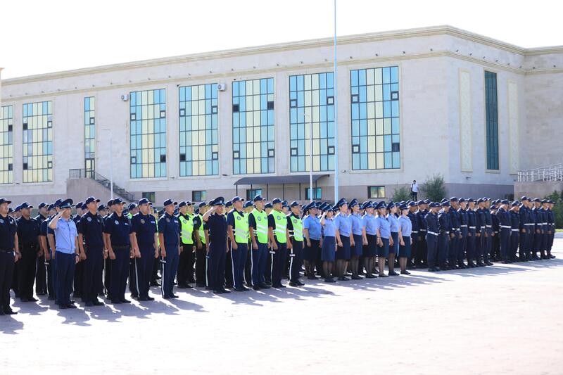 Закон и порядок: Масштабный гарнизонный развод полиции прошел в Актобе