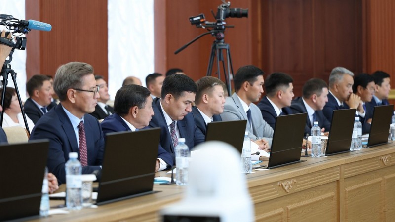 Канат Бозумбаев поручил регионам ускорить реализацию проектов МЭКС и переход к цифровому учёту ресурсов