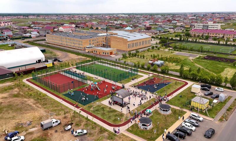 Более 40 дворов открыли в Астане в день защиты детей