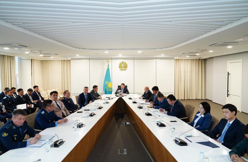 ТУРКЕСТАН: ОБСУДИЛИ ПУТИ ПРЕДОТВРАЩЕНИЯ ДТП И РЕГУЛИРОВАНИЯ ВОПРОСОВ МИГРАЦИИ