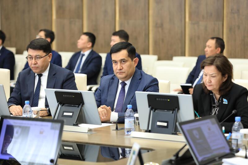 Обсуждены вопросы профилактики правонарушений под председательством главы региона