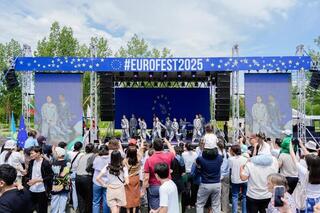 Фестиваль EuroFest 2025 проходит в парке «Ғашықтар» в Астане