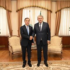 Министр иностранных дел Казахстана встретился с Генеральным секретарём ШОС