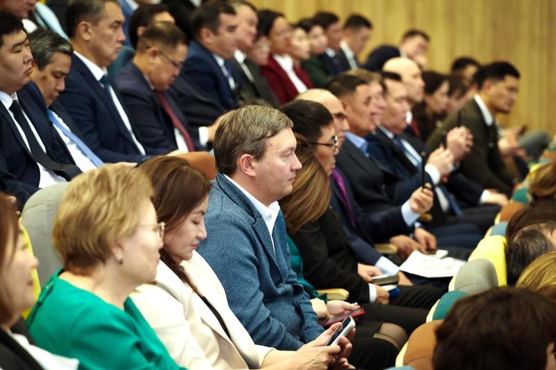 Образование и права ребенка: итоги расширенного заседания коллегии