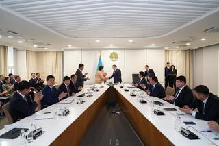 ТҮРКІСТАН: ТӘЖІРИБЕЛІ МЕМЛЕКЕТТІК ҚЫЗМЕТШІ ЗЕЙНЕТКЕ ШЫҚТЫ