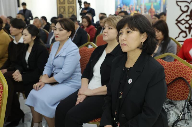 Ербол Карашукеев встретился с представителями НПО