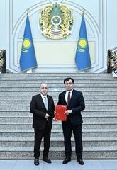 В МИД Казахстана новый Посол Ливана вручил копии верительных грамот