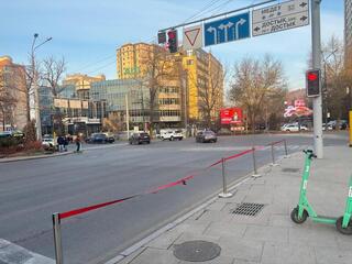 В Алматы изменена схема движения на перекрестке пр. Достык и ул. Жолдасбекова