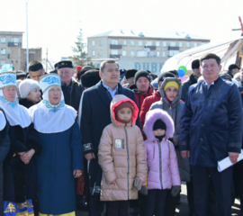 Аким области поздравил жителей района Биржан сал с весенним праздником Наурыз