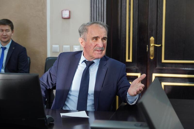 Ермек Кенжеханұлы провел встречу с населением Акмолинской области