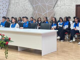 День защиты детей: в столице провели профилактическую встречу со школьниками