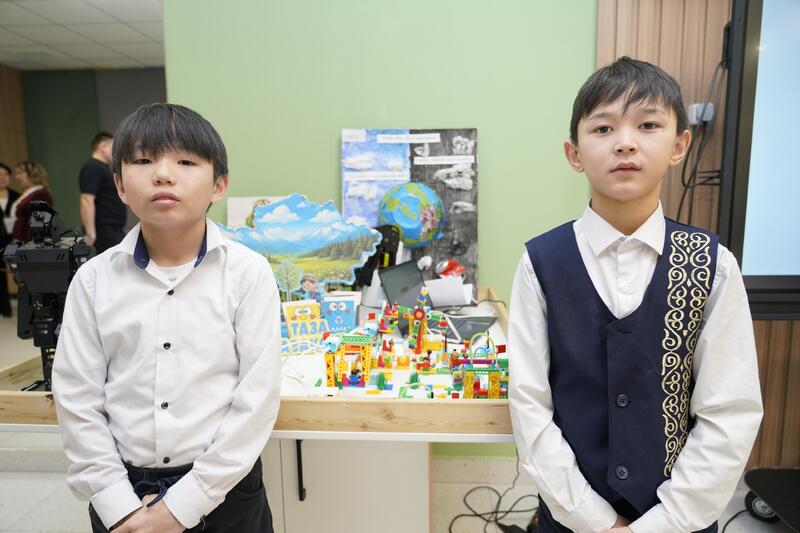 «Интеграция современных лабораторных комплексов и STEAM»: в столице прошел Республиканский научно-практический семинар