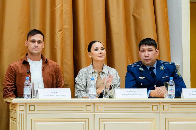 «Закон и порядок»: в Астане прошло масштабное профилактическое мероприятие для молодежи