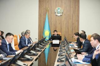 В акимате области рассмотрены вопросы санитарной безопасности, продовольственной стабильности и развития спортивной инфраструктуры