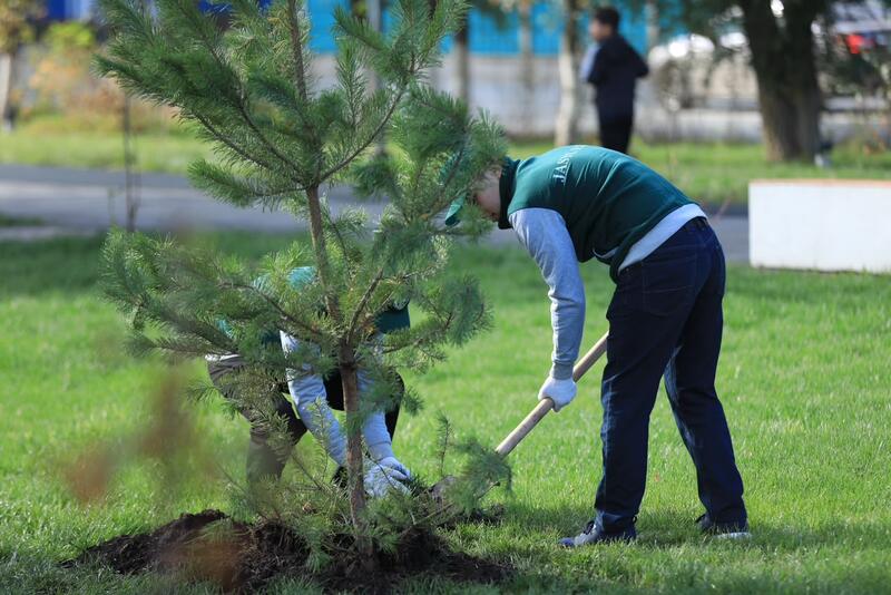 Тысячи жителей Актобе приняли участие в акции World Cleanup Day
