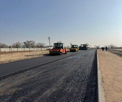 В Наурызбайском районе Алматы обновляют более 47 км дорог